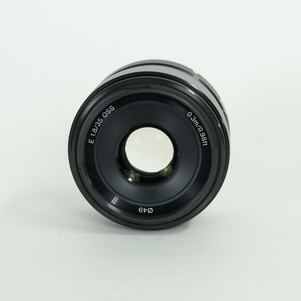 SONY E 35mm F1.8 OSS SEL35F18