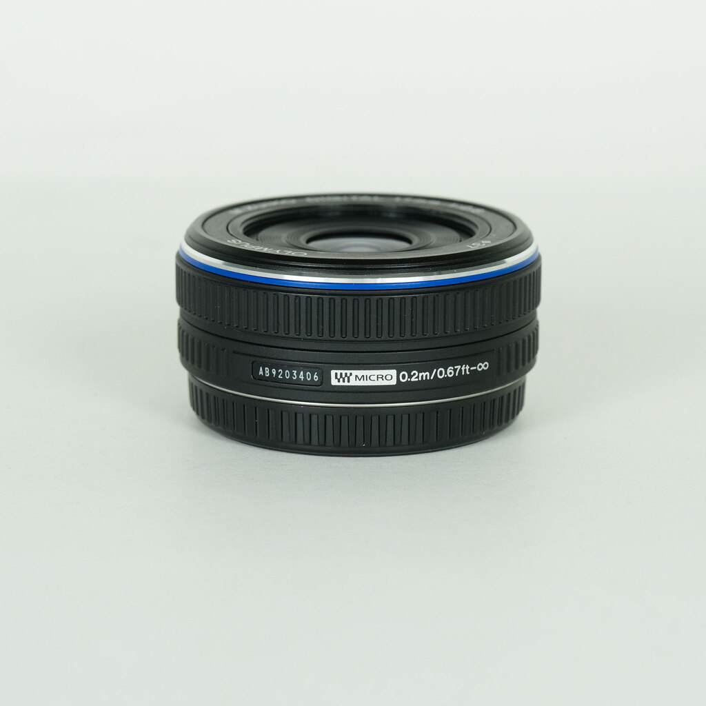 OLYMPUS M.ZUIKO DIGITAL 17mm F2.8 ブラック