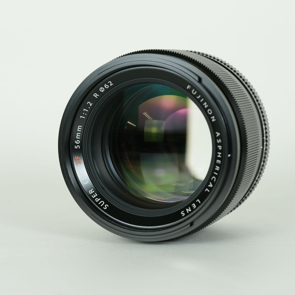 FUJIFILM XF56mmF1.2 R
