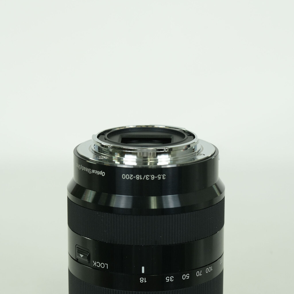 SONY E18-200mm F3.5-6.3 OSS LE SEL18200LE