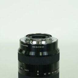 SONY E18-200mm F3.5-6.3 OSS LE SEL18200LE
