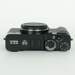 FUJIFILM X-E5