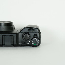 RICOH GXR+S10 KIT ※24-72mmF2.5-4.4の出品 | ONE SCENE（ワンシーン）