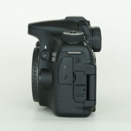 Canon EOS 70D