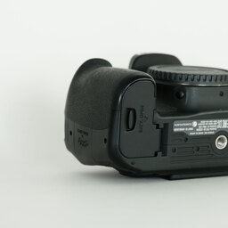 Canon EOS 80D EF-S18-135 IS USM レンズキット