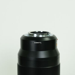 Panasonic LEICA DG VARIO-ELMARIT 50-200mm / F2.8-4.0 ASPH. / POWER O.I.S.