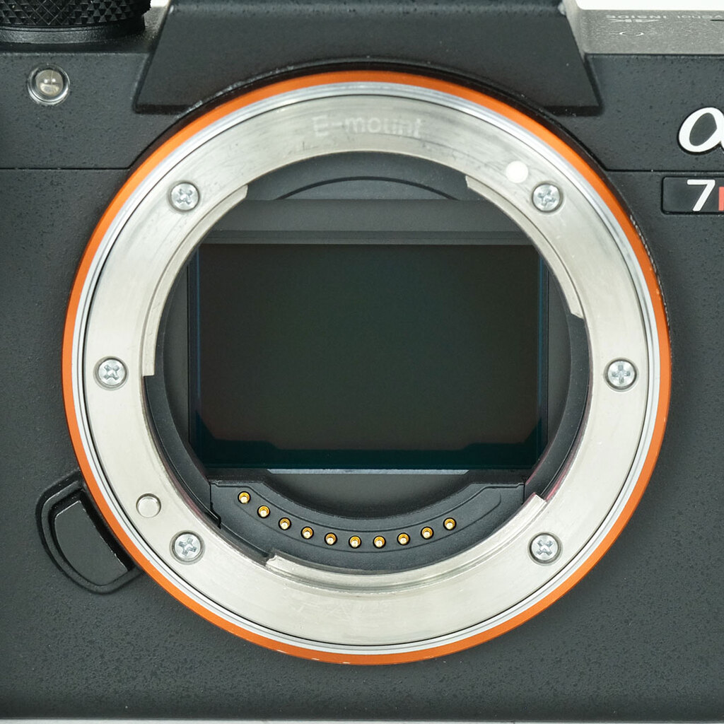 SONY α7R III(ILCE-7RM3) SONY α7R III(ILCE-7RM3)