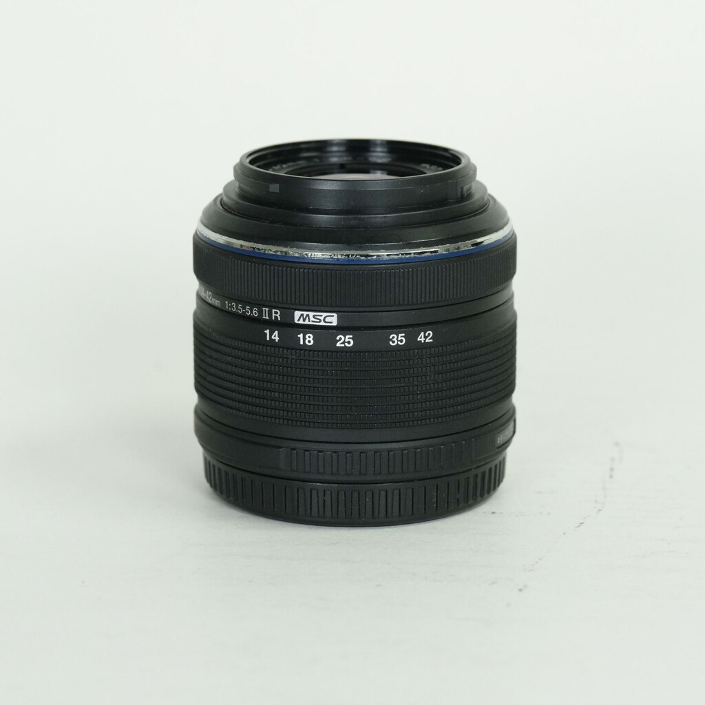 OLYMPUS M.ZUIKO DIGITAL 14-42mm F3.5-5.6IIR ブラック OLYMPUS M.ZUIKO DIGITAL 14-42mm F3.5-5.6IIR ブラック