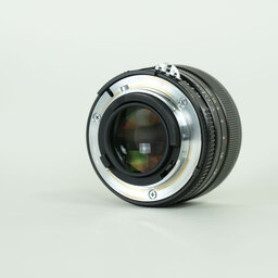Carl Zeiss Planar T* 50mm F1.4 ZF [ニコンF用]