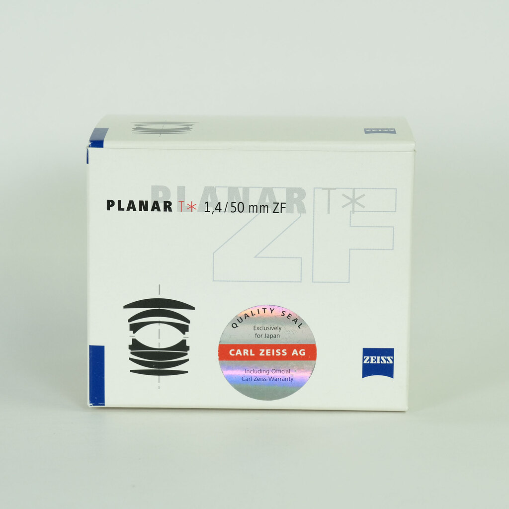 Carl Zeiss Planar T* 50mm F1.4 ZF [ニコンF用]