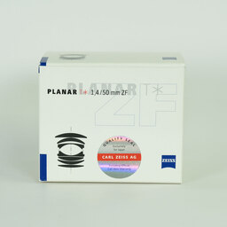Carl Zeiss Planar T* 50mm F1.4 ZF [ニコンF用]