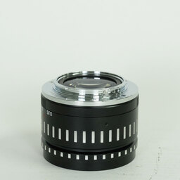 銘匠光学 TTArtisan 35mm F0.95 C (フジフイルムX用) ブラック×シルバー