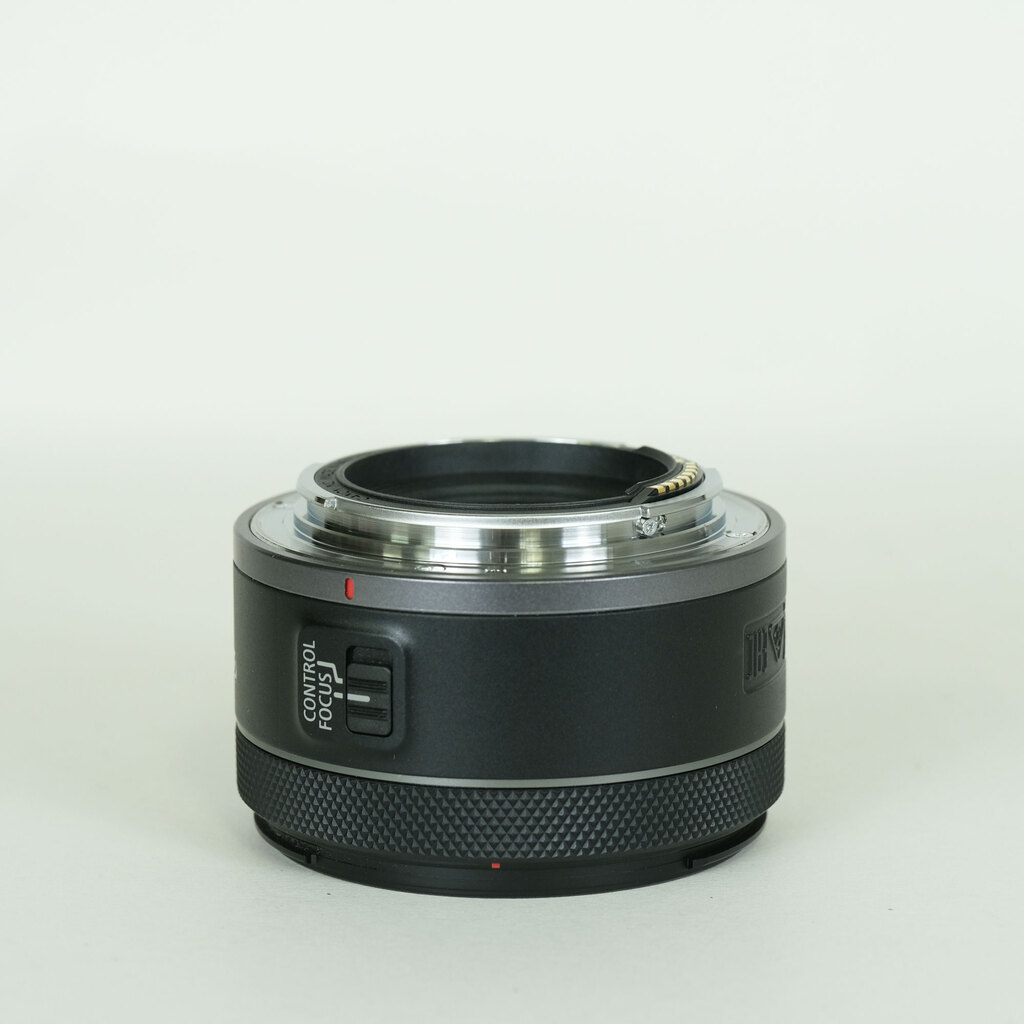 Canon RF50mm F1.8 STM