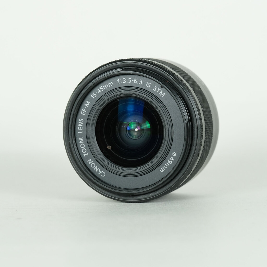 Canon EF-M15-45mm F3.5-6.3 IS STM Canon EF-M15-45mm F3.5-6.3 IS STM