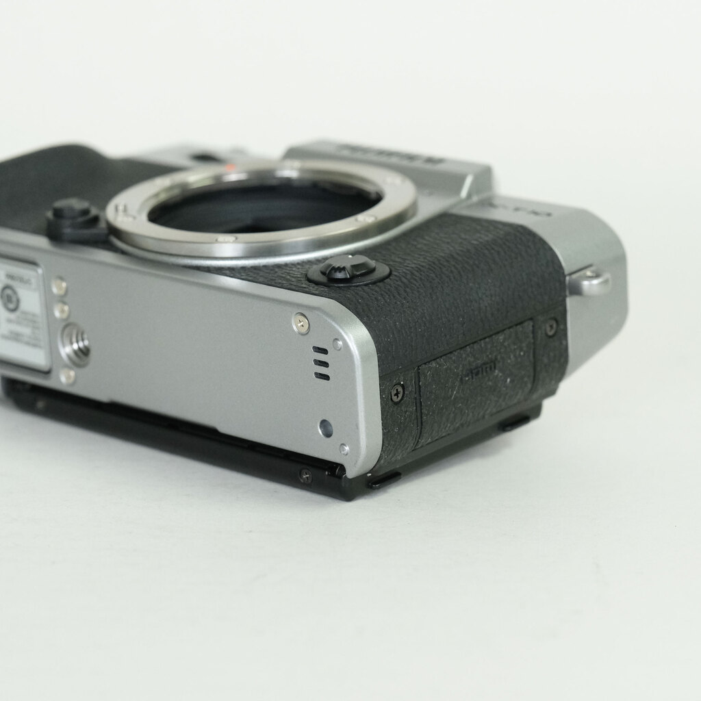 FUJIFILM X-T10 ボディ シルバー