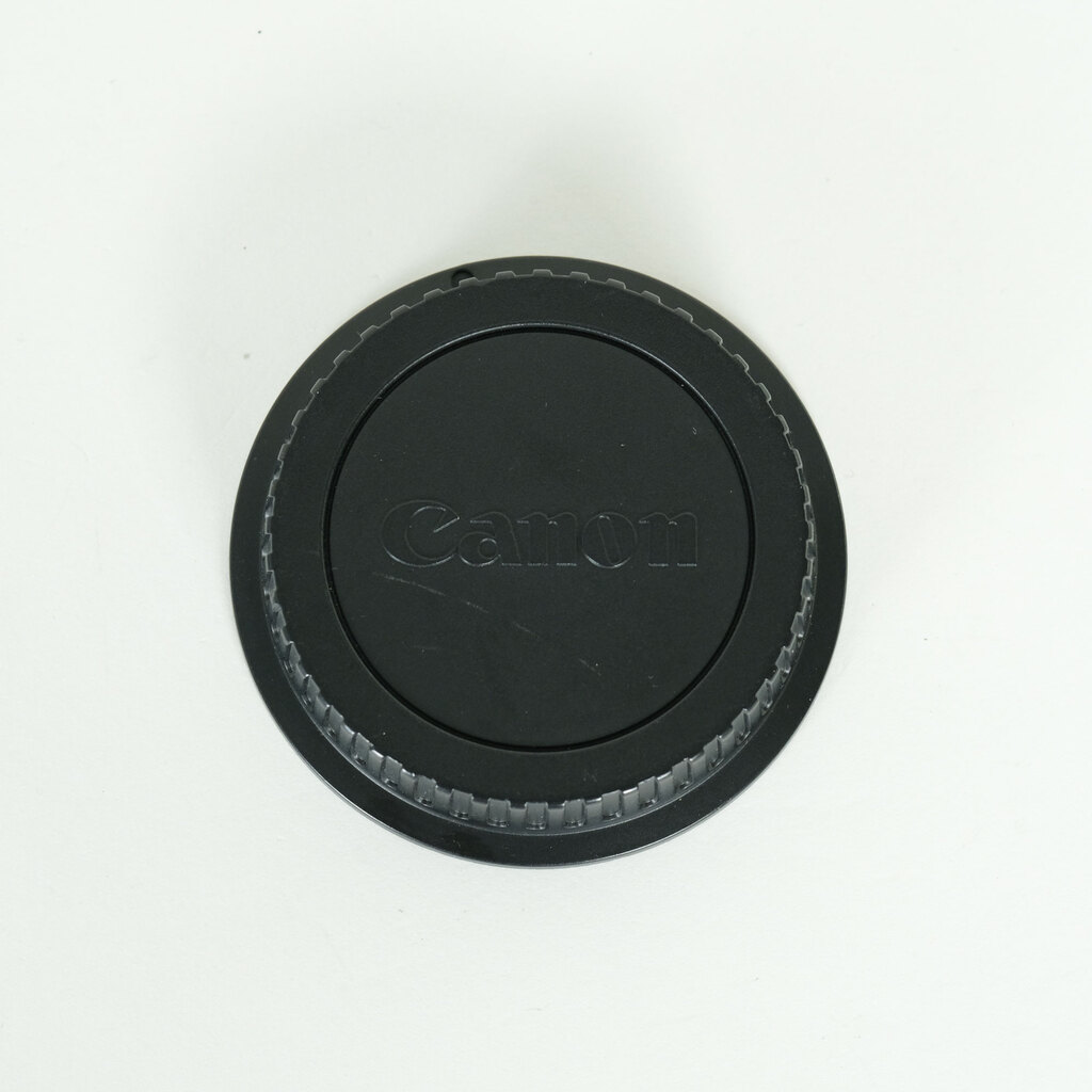 Canon EF-S60mm F2.8 マクロ USM
