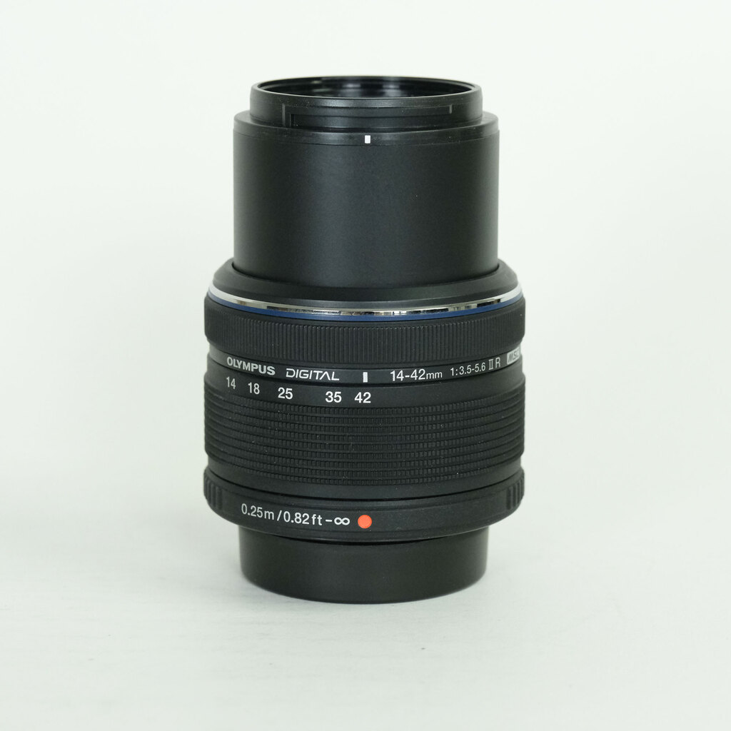 OLYMPUS M.ZUIKO DIGITAL 14-42mm F3.5-5.6IIR ブラック