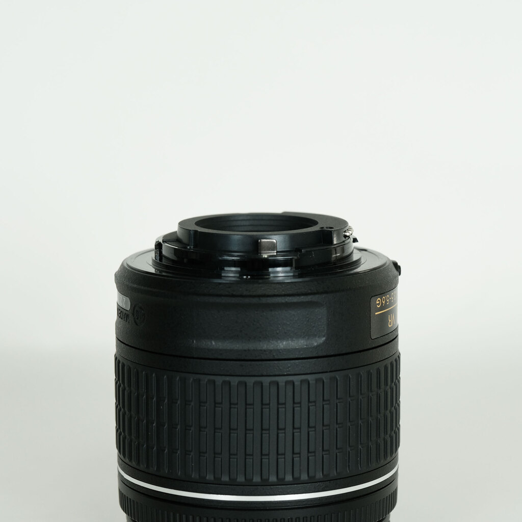 Nikon AF-P DX NIKKOR 18-55mm F3.5-5.6G VR