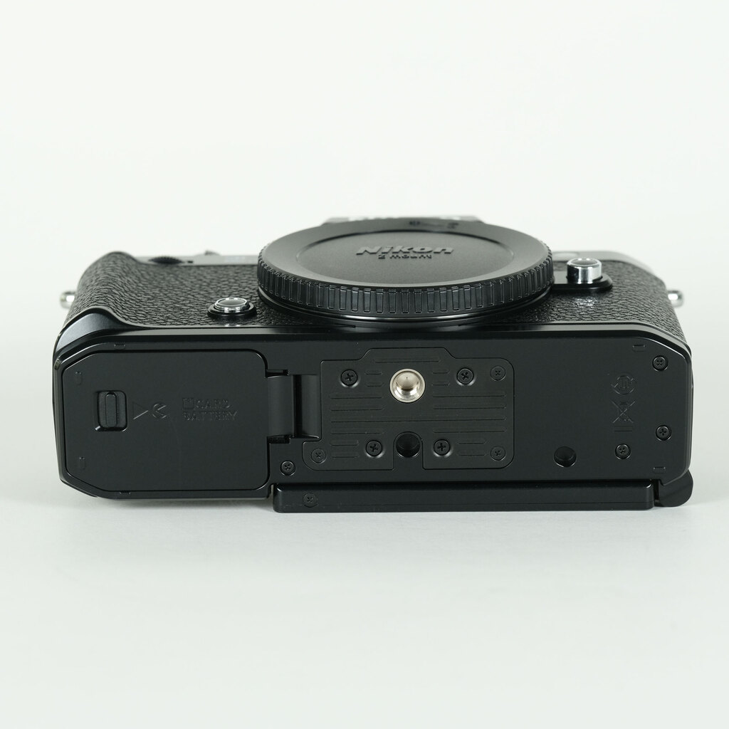 Nikon Z fの出品 | ONE SCENE（ワンシーン）