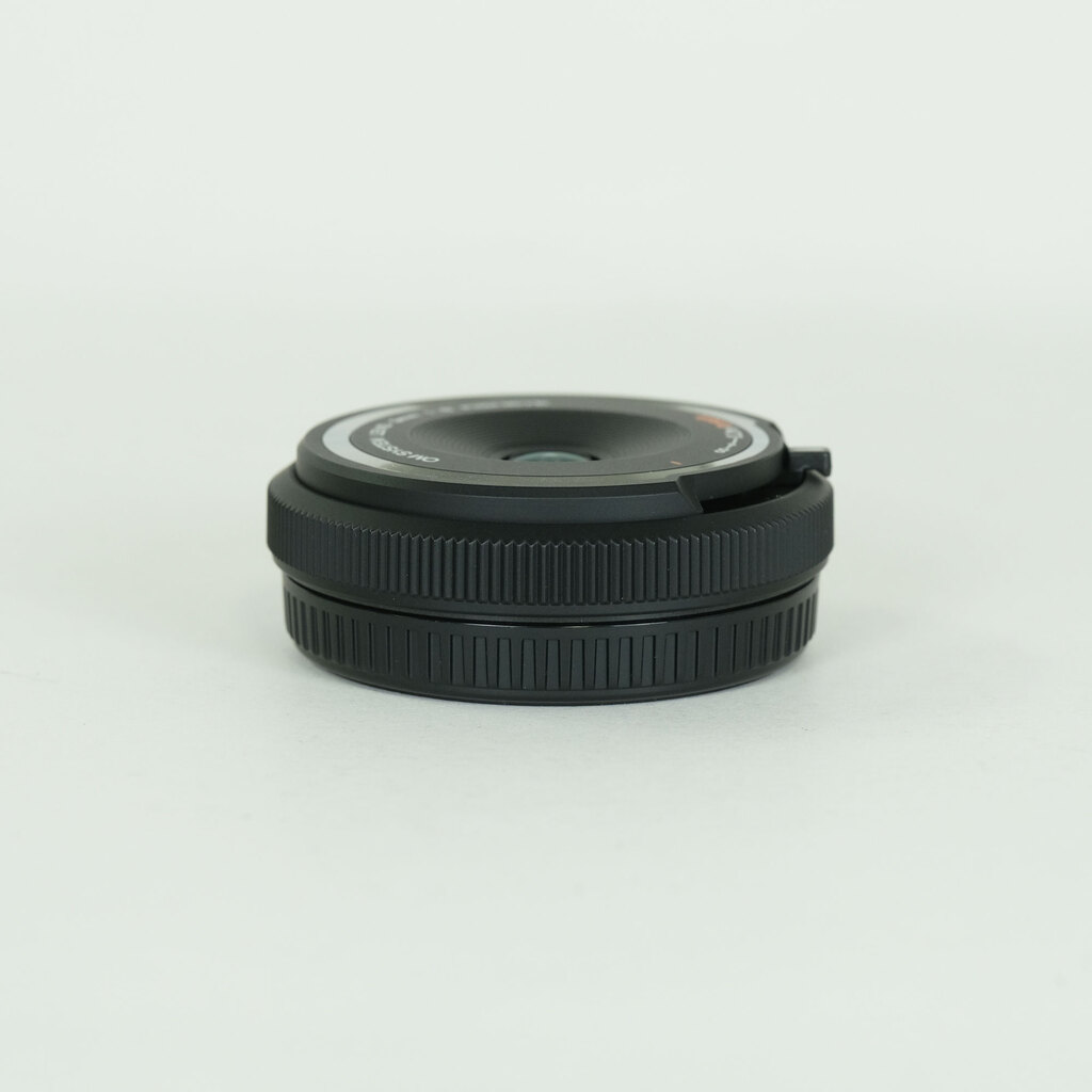 OLYMPUS フィッシュアイボディキャップレンズ（9mm Ｆ8.0 FISHEYE） BCL-0980 ブラック