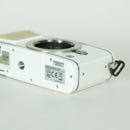 OLYMPUS PEN E-P3 ボディ ホワイト