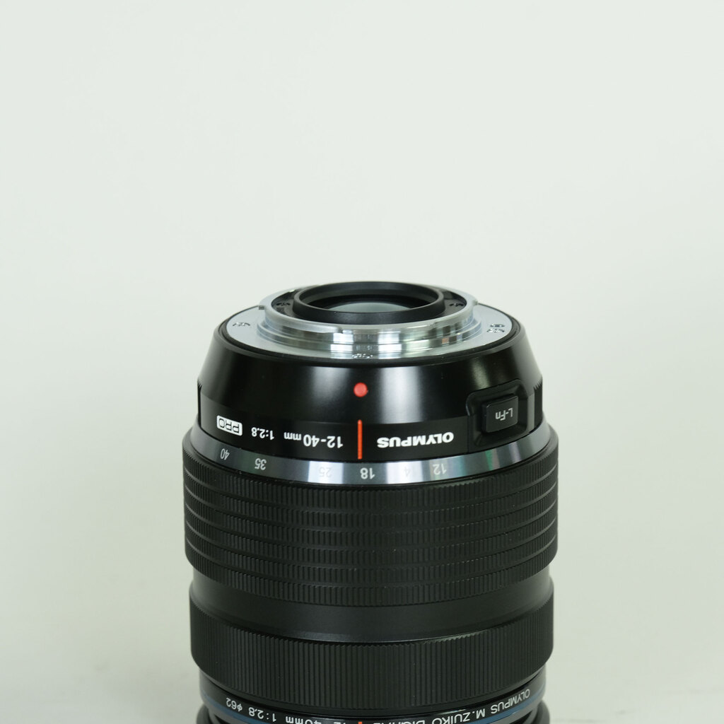 OLYMPUS M.ZUIKO DIGITAL ED 12-40mm F2.8 PRO
