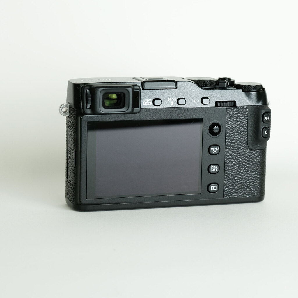 FUJIFILM X-E3