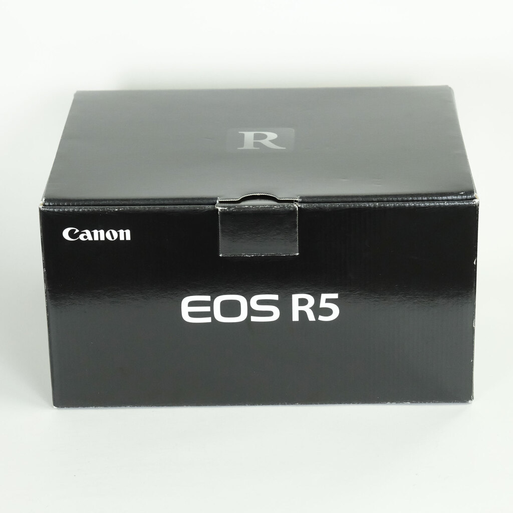 Canon EOS R5