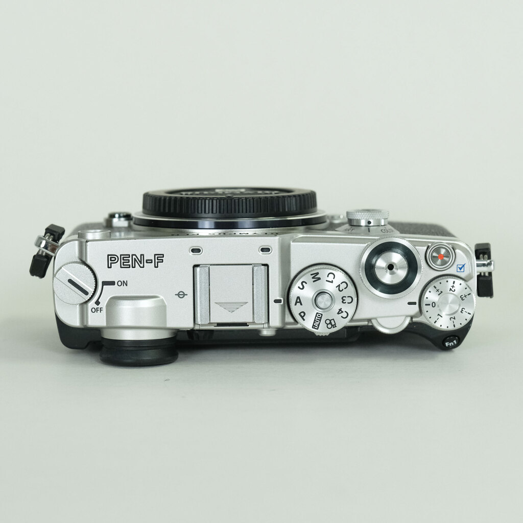 OLYMPUS PEN-F OLYMPUS PEN-F