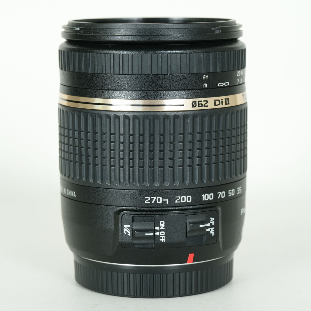 TAMRON 18-270mm F3.5-6.3 DiII VC PZD/Model B008E（キヤノンEF用）