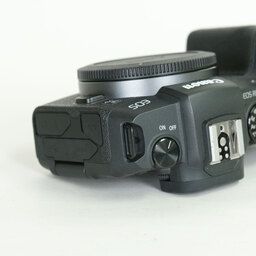 Canon EOS RP Canon EOS RP