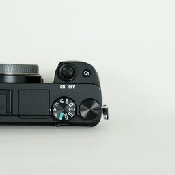 SONY α6400(ILCE-6400) SONY α6400(ILCE-6400)