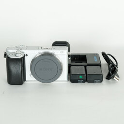 SONY α6400（ILCE-6400）