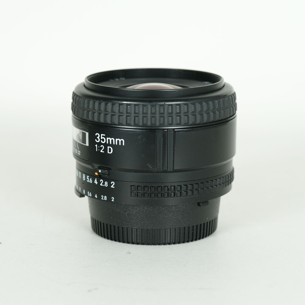 Nikon Ai AF Nikkor 35mm F2D