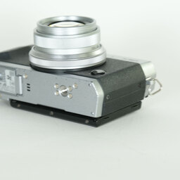 FUJIFILM X30 シルバー