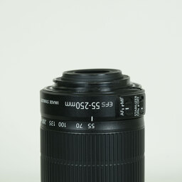 Canon EF-S55-250mm F4-5.6 IS II Canon EF-S55-250mm F4-5.6 IS II