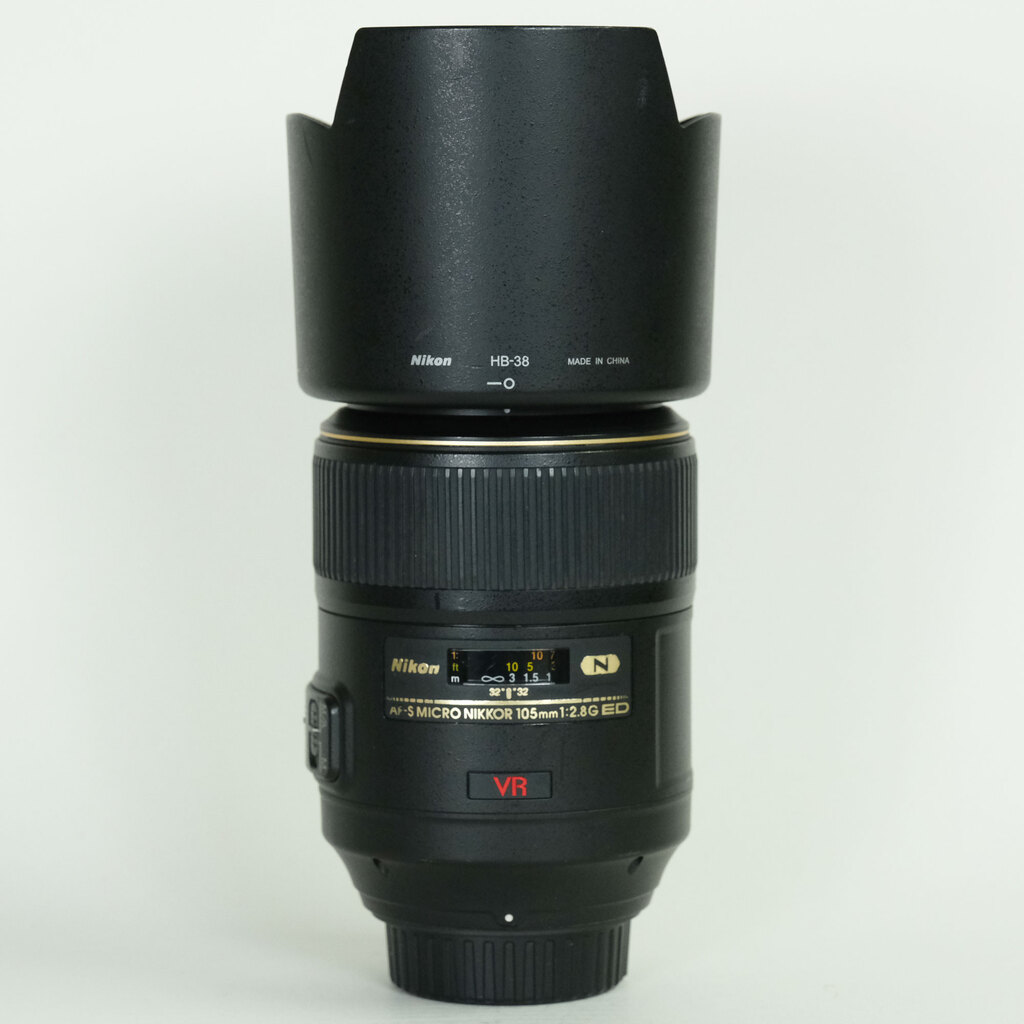 Nikon AF-S VR Micro-Nikkor 105mm f/2.8G IF-ED