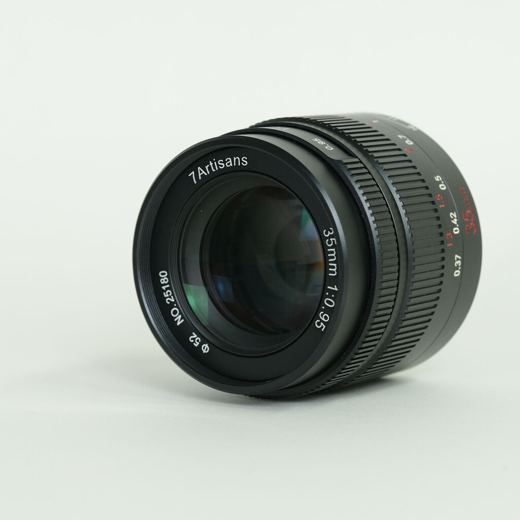 七工匠 7Artisans 35mm F0.95 (フジフイルムX用) ブラック