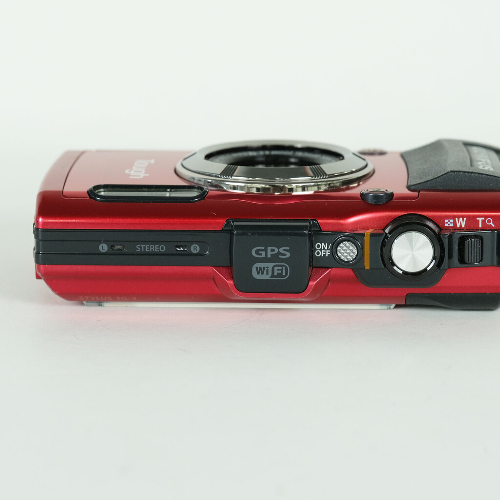 OLYMPUS STYLUS TG-3 Tough RED レッドの出品 | ONE SCENE（ワンシーン）