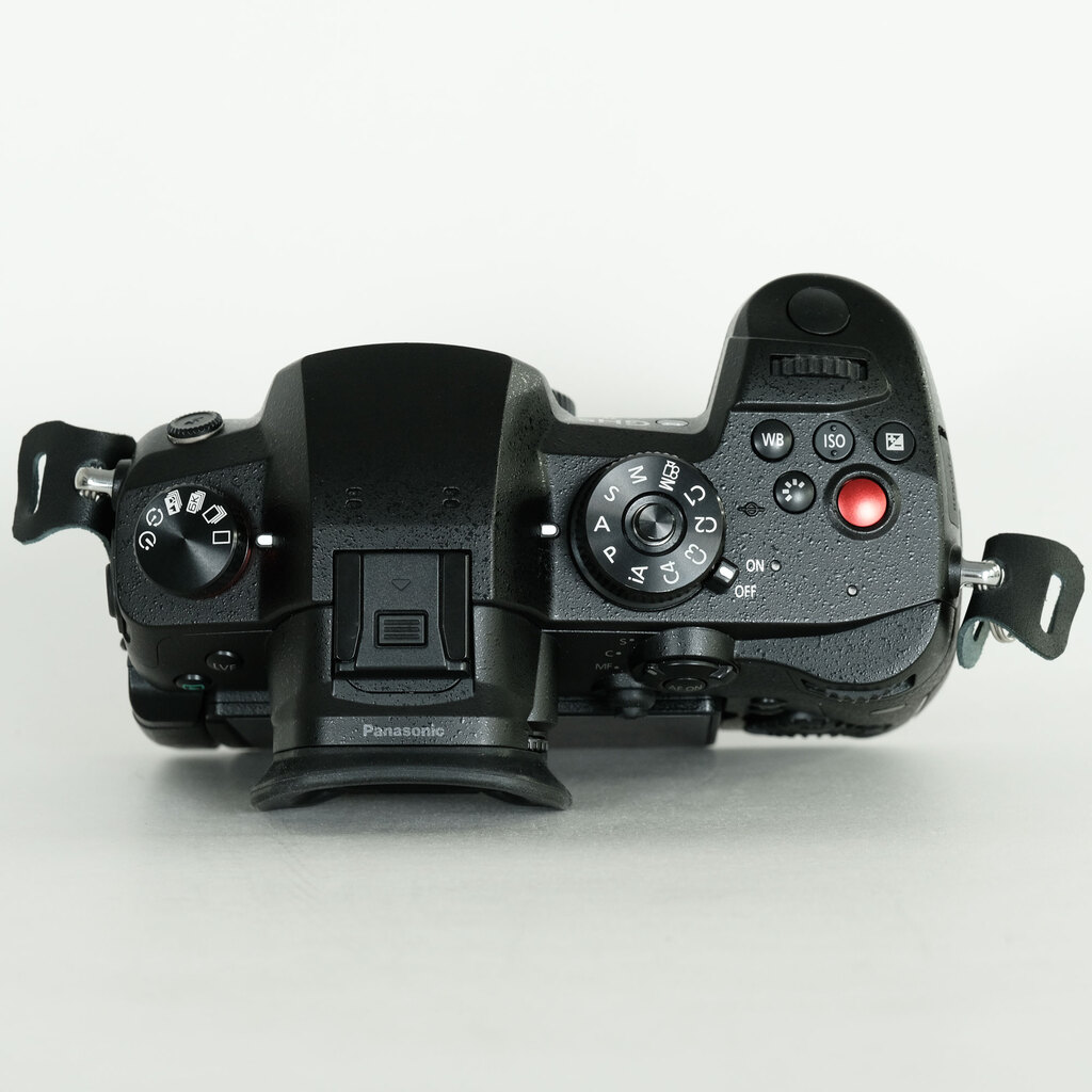 Panasonic LUMIX DC-GH5M2