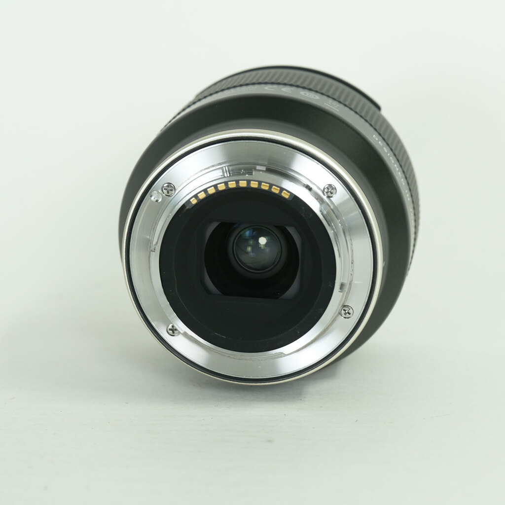 TAMRON 20mm F/2.8 Di III OSD M1:2 (Model F050) [ソニーE用]