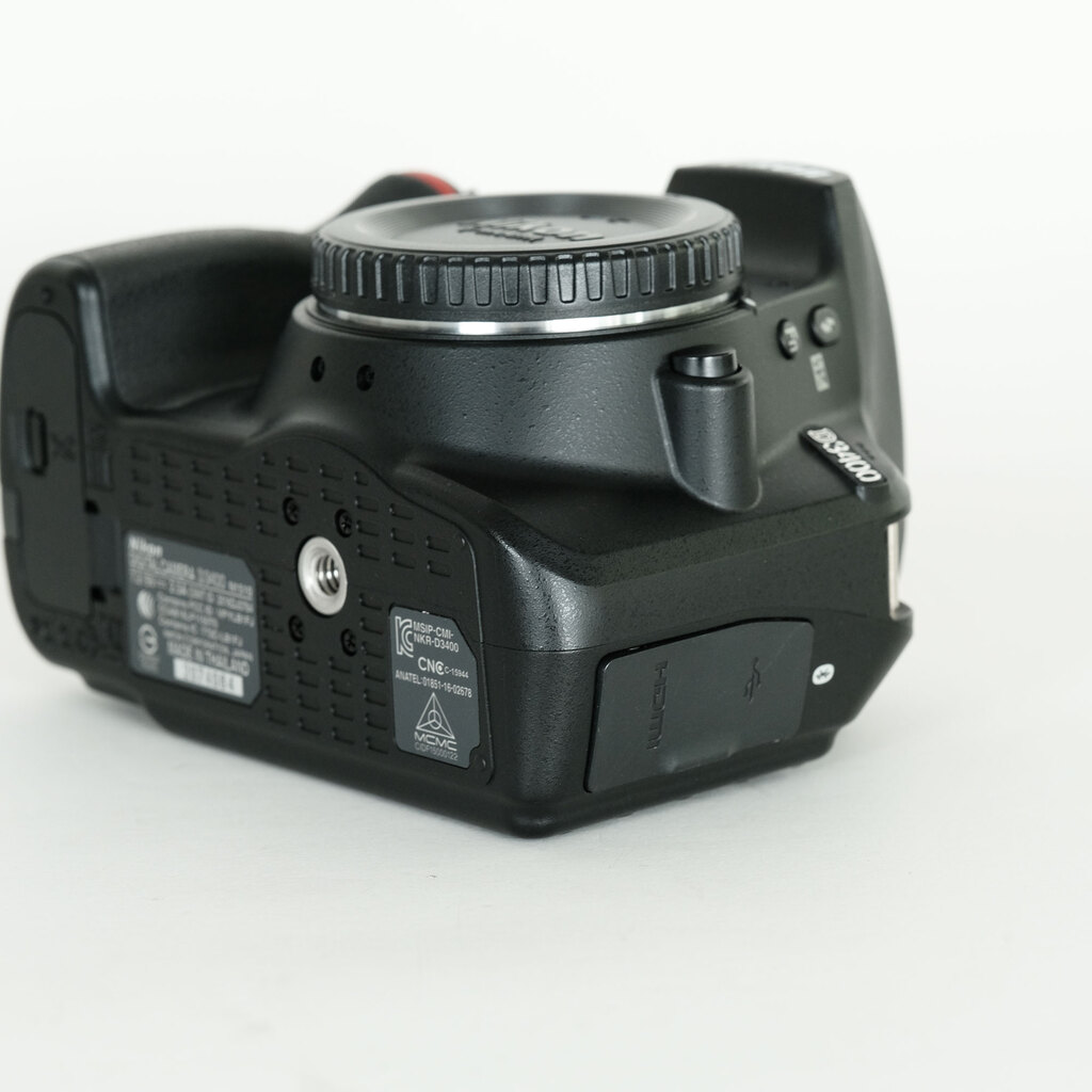 Nikon D3400
