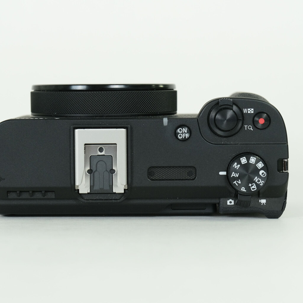 Canon PowerShot V1 Canon PowerShot V1