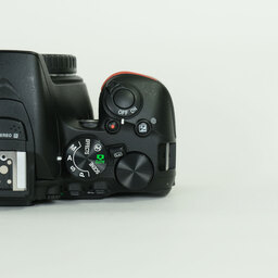 Nikon D5500