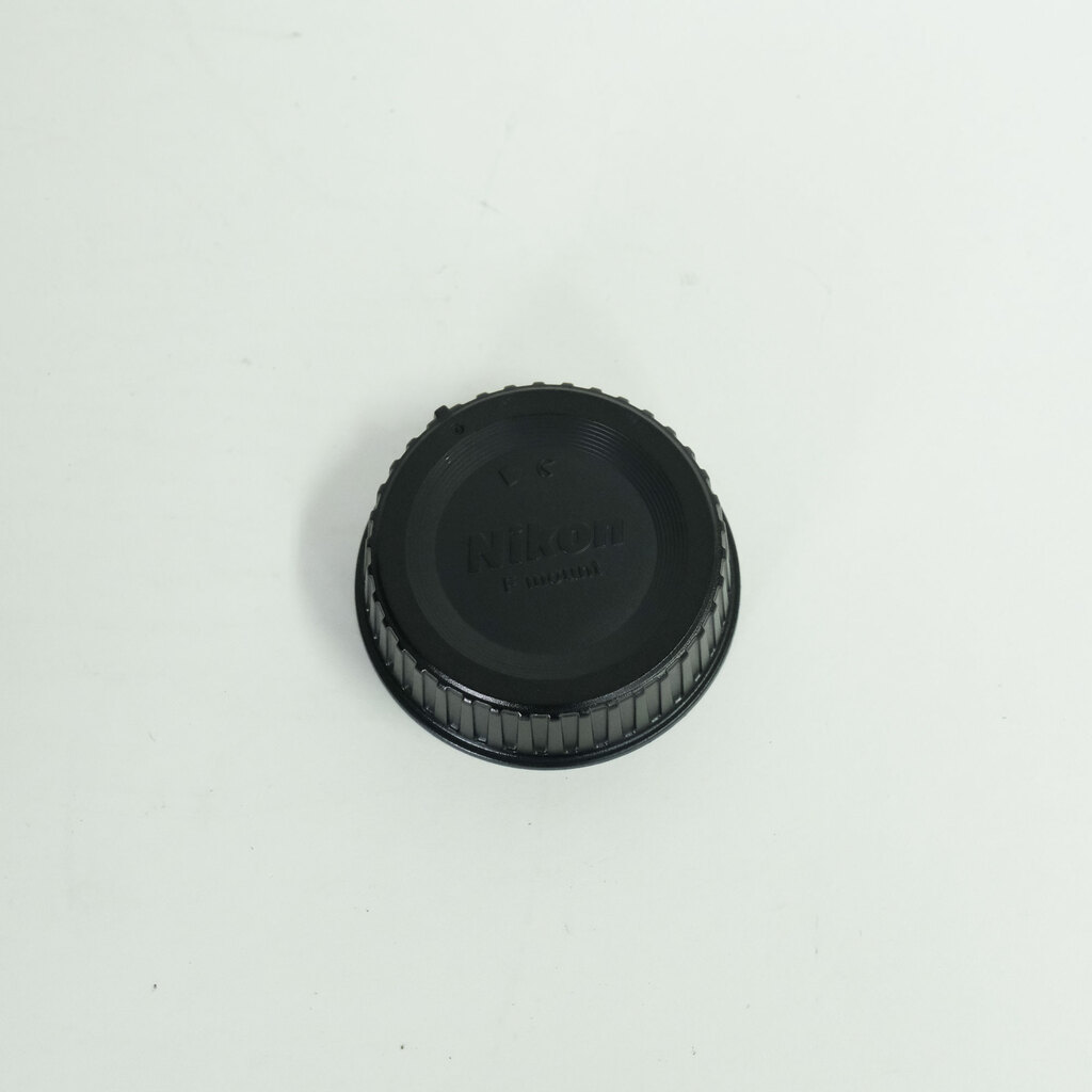 Nikon AF-S NIKKOR 200-500mm f/5.6E ED VR Nikon AF-S NIKKOR 200-500mm f/5.6E ED VR