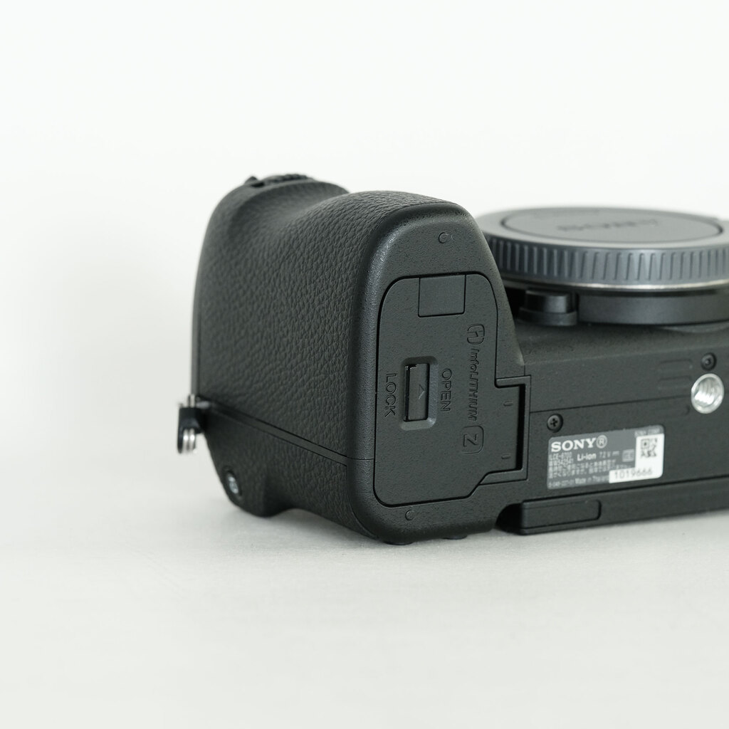 SONY α6700（ILCE-6700）
