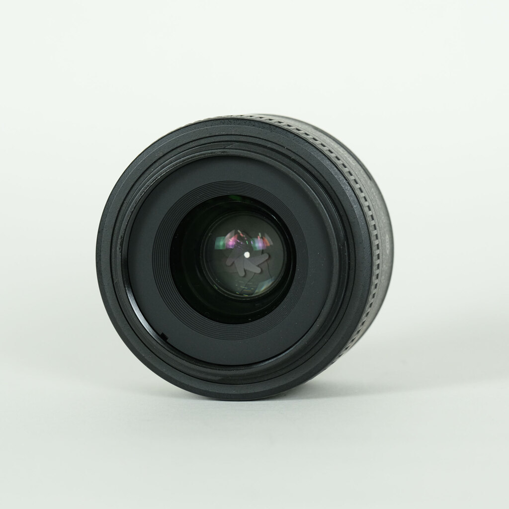 Nikon AF-S DX NIKKOR 35mm f/1.8Gの出品 | ONE SCENE（ワンシーン）