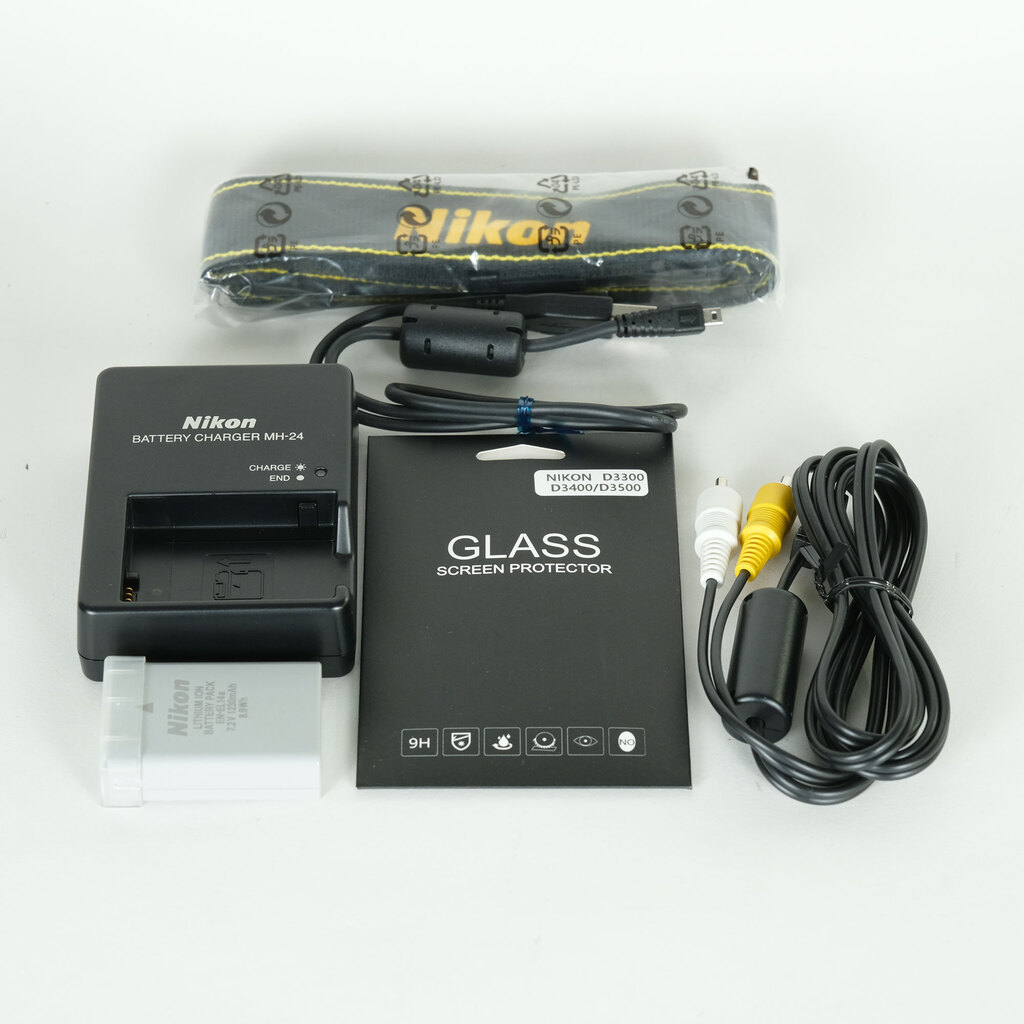 Nikon D3300 Nikon D3300