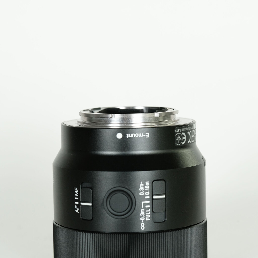 SONY FE 50mm F2.8 Macro SEL50M28
