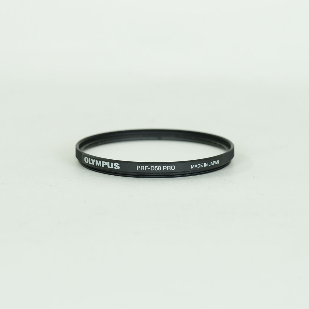 OLYMPUS M.ZUIKO ED75-300mm F4.8-6.7 シルバー